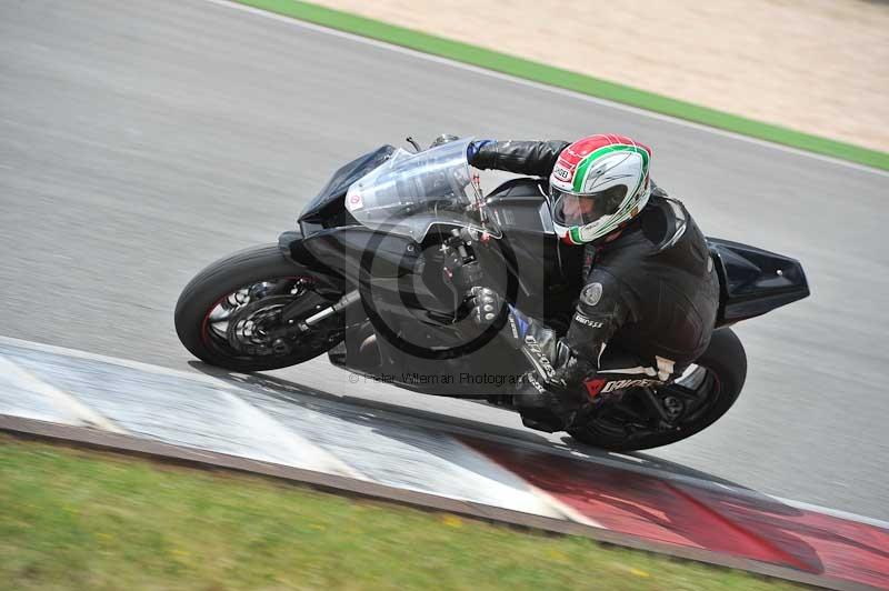 march 2010;motorbikes;no limits;peter wileman photography;portimao;portugal;trackday;trackday digital images