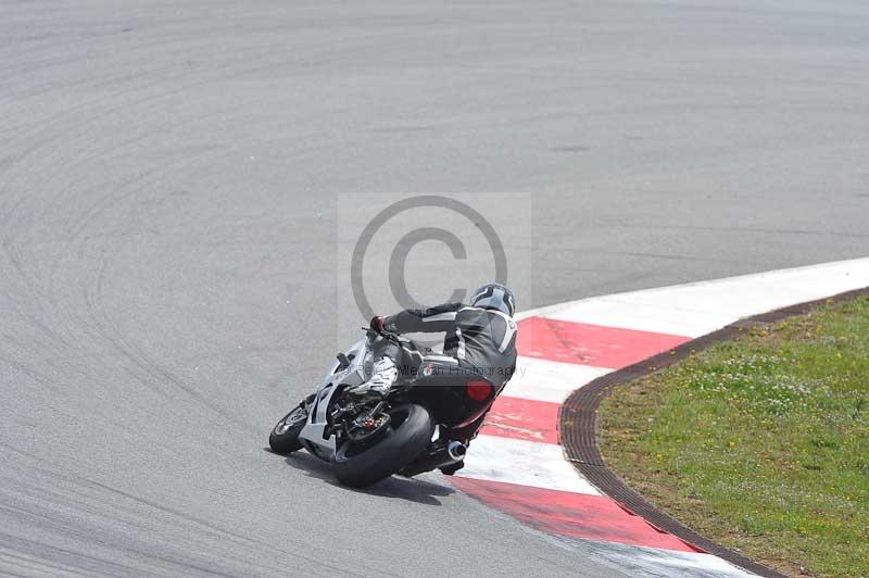 march 2010;motorbikes;no limits;peter wileman photography;portimao;portugal;trackday;trackday digital images