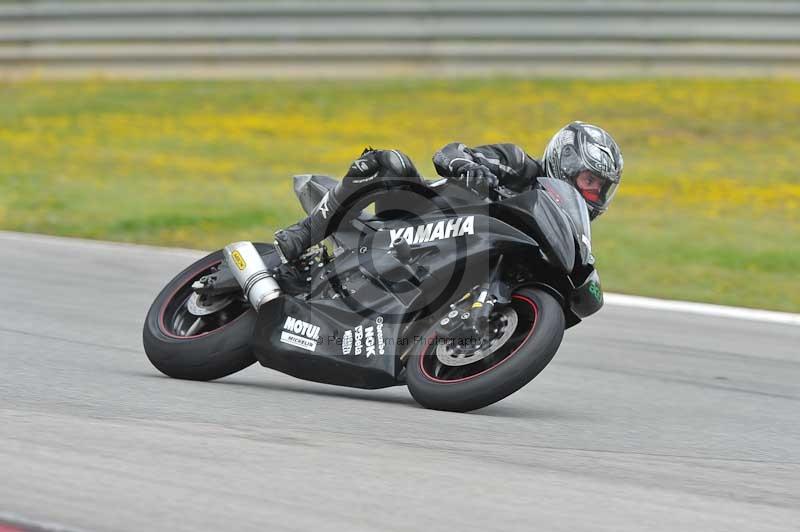 march 2010;motorbikes;no limits;peter wileman photography;portimao;portugal;trackday;trackday digital images