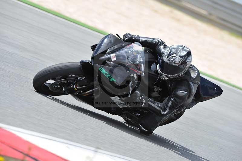 march 2010;motorbikes;no limits;peter wileman photography;portimao;portugal;trackday;trackday digital images
