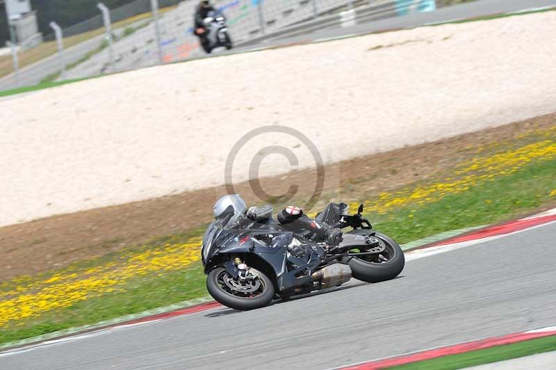 march 2010;motorbikes;no limits;peter wileman photography;portimao;portugal;trackday;trackday digital images