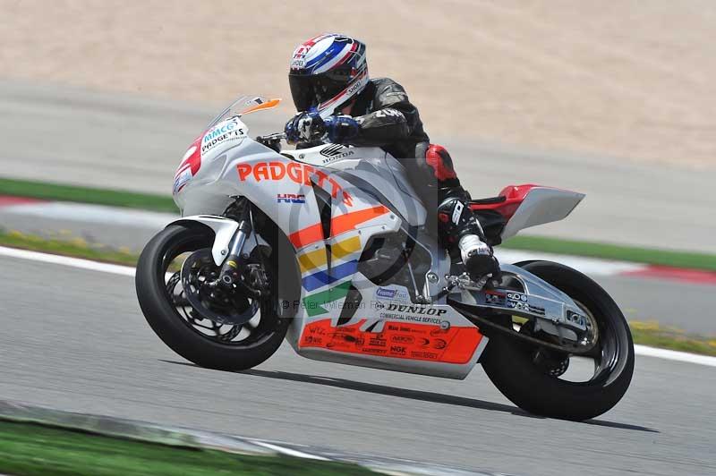 march 2010;motorbikes;no limits;peter wileman photography;portimao;portugal;trackday;trackday digital images