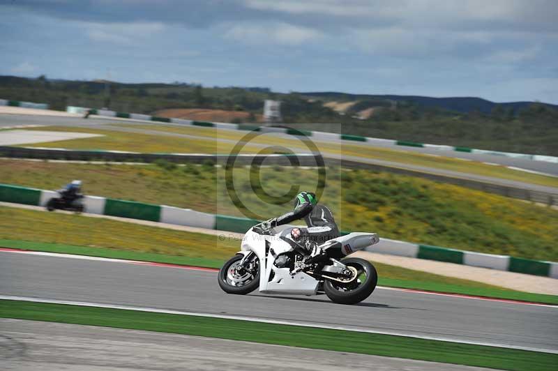 march 2010;motorbikes;no limits;peter wileman photography;portimao;portugal;trackday;trackday digital images
