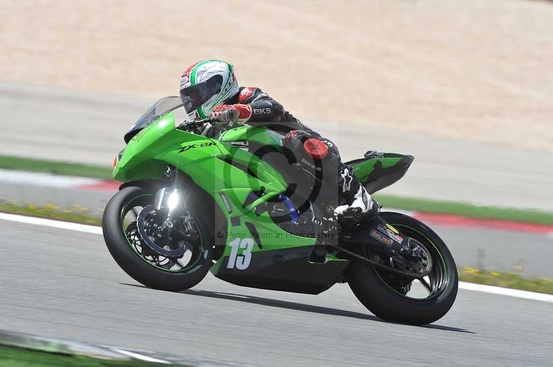 march 2010;motorbikes;no limits;peter wileman photography;portimao;portugal;trackday;trackday digital images