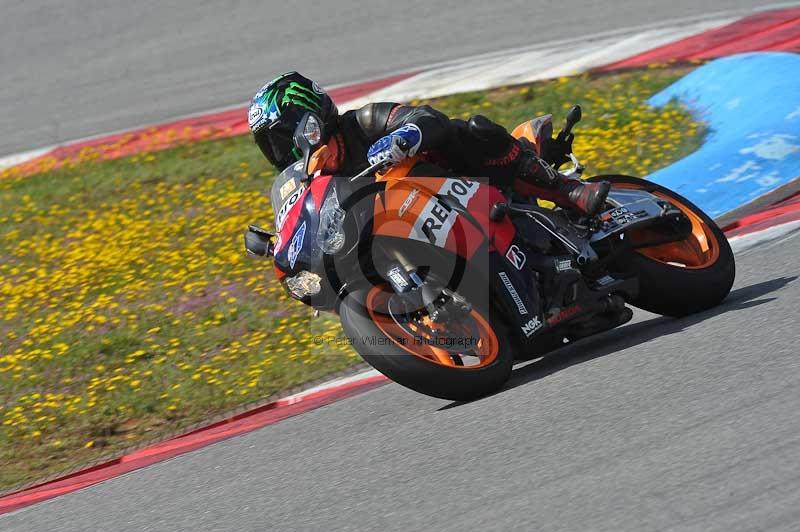 march 2010;motorbikes;no limits;peter wileman photography;portimao;portugal;trackday;trackday digital images