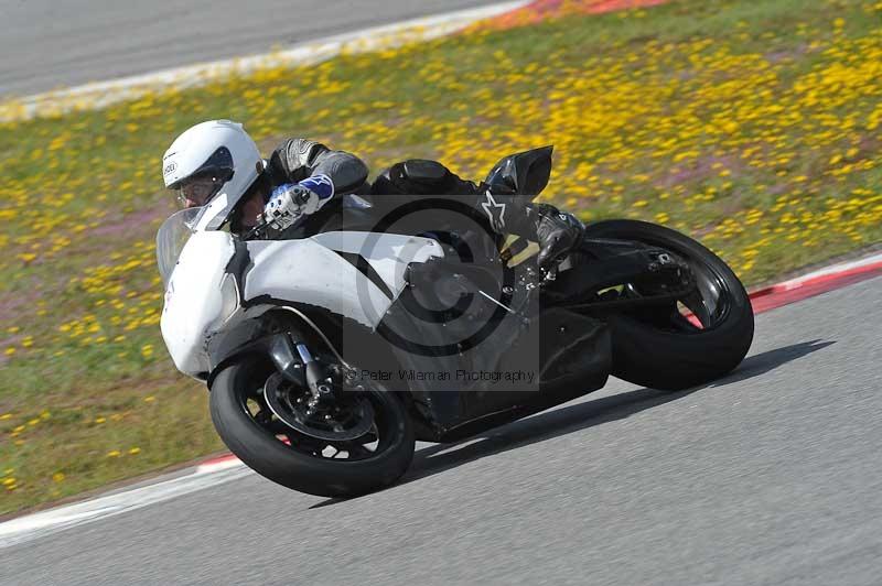 march 2010;motorbikes;no limits;peter wileman photography;portimao;portugal;trackday;trackday digital images