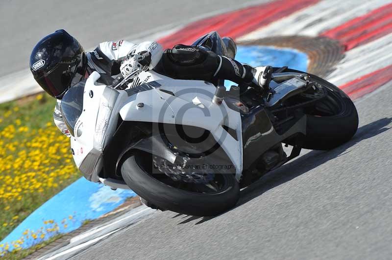 march 2010;motorbikes;no limits;peter wileman photography;portimao;portugal;trackday;trackday digital images