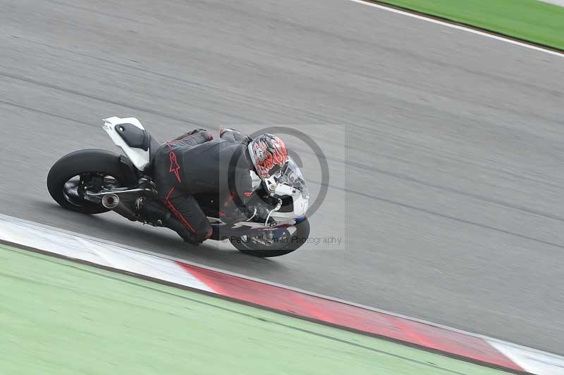 march 2010;motorbikes;no limits;peter wileman photography;portimao;portugal;trackday;trackday digital images