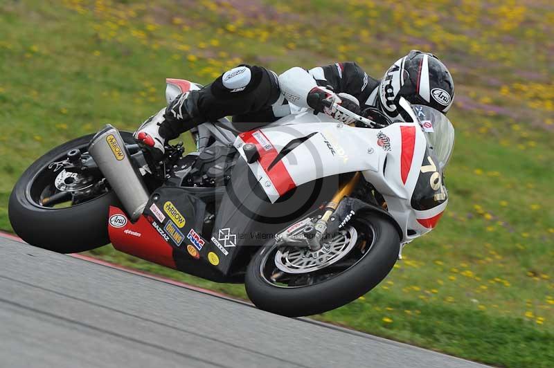 march 2010;motorbikes;no limits;peter wileman photography;portimao;portugal;trackday;trackday digital images