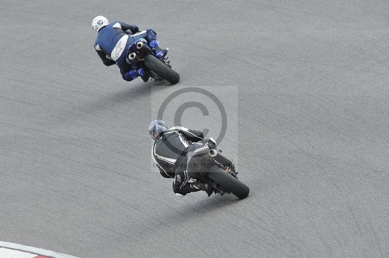 march 2010;motorbikes;no limits;peter wileman photography;portimao;portugal;trackday;trackday digital images