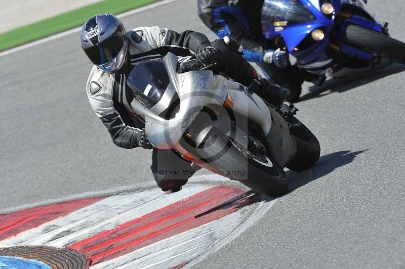 march 2010;motorbikes;no limits;peter wileman photography;portimao;portugal;trackday;trackday digital images