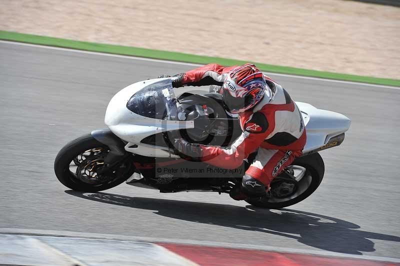 march 2010;motorbikes;no limits;peter wileman photography;portimao;portugal;trackday;trackday digital images