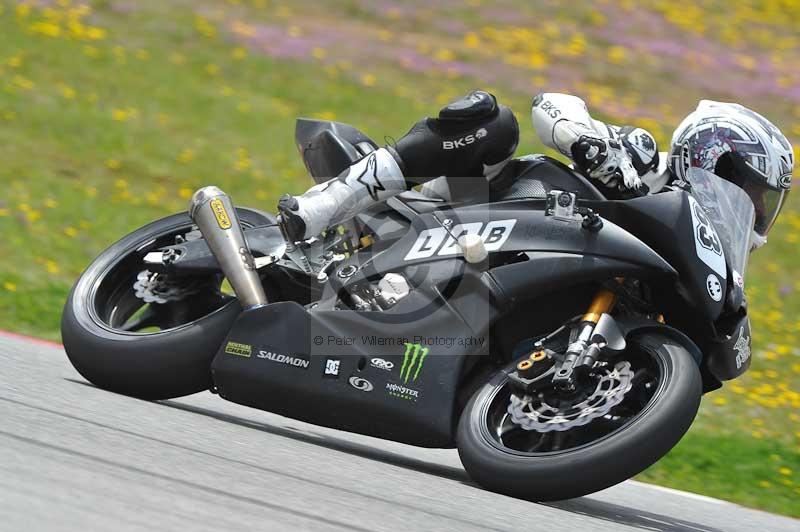march 2010;motorbikes;no limits;peter wileman photography;portimao;portugal;trackday;trackday digital images