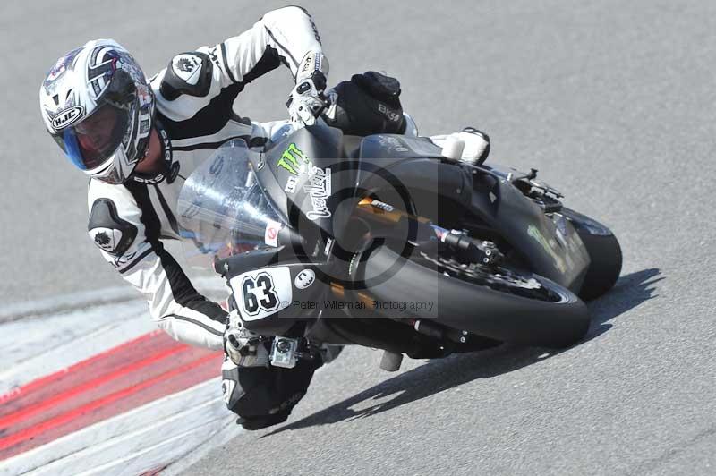 march 2010;motorbikes;no limits;peter wileman photography;portimao;portugal;trackday;trackday digital images
