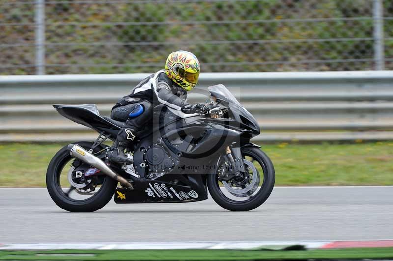 march 2010;motorbikes;no limits;peter wileman photography;portimao;portugal;trackday;trackday digital images