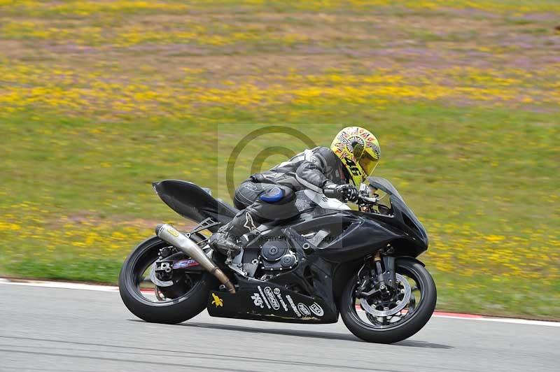 march 2010;motorbikes;no limits;peter wileman photography;portimao;portugal;trackday;trackday digital images