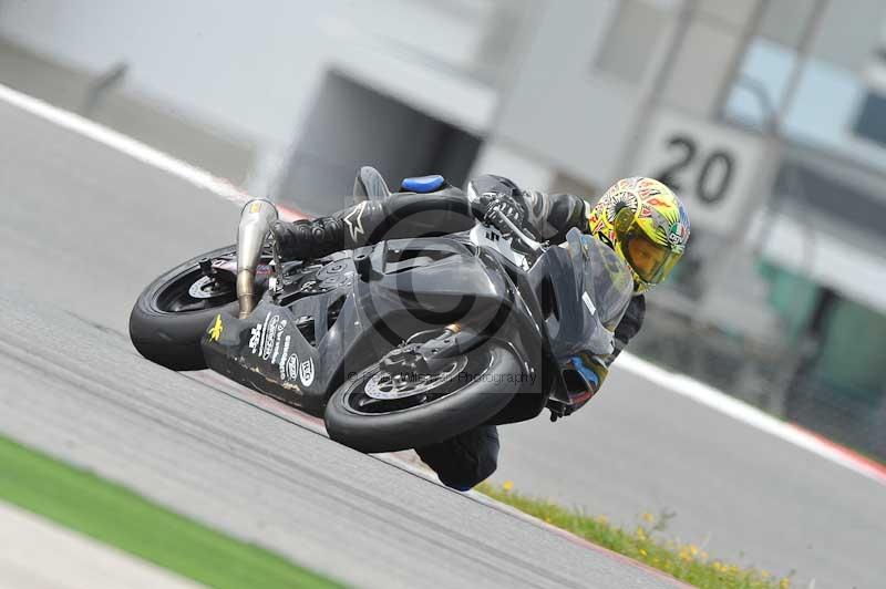 march 2010;motorbikes;no limits;peter wileman photography;portimao;portugal;trackday;trackday digital images