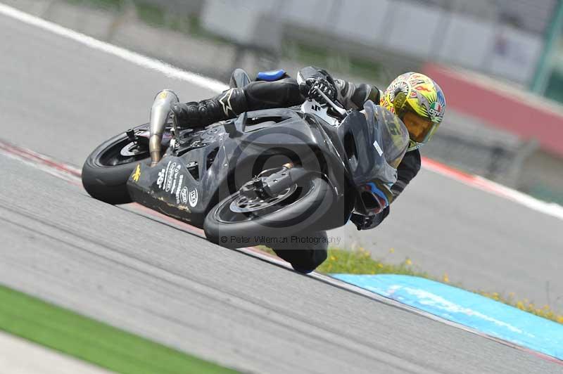 march 2010;motorbikes;no limits;peter wileman photography;portimao;portugal;trackday;trackday digital images