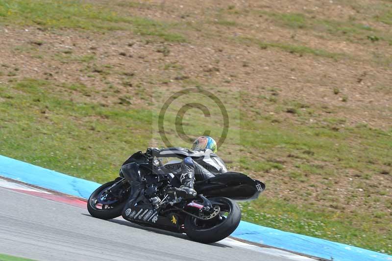 march 2010;motorbikes;no limits;peter wileman photography;portimao;portugal;trackday;trackday digital images