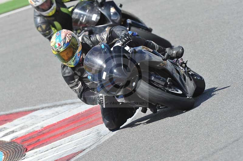 march 2010;motorbikes;no limits;peter wileman photography;portimao;portugal;trackday;trackday digital images
