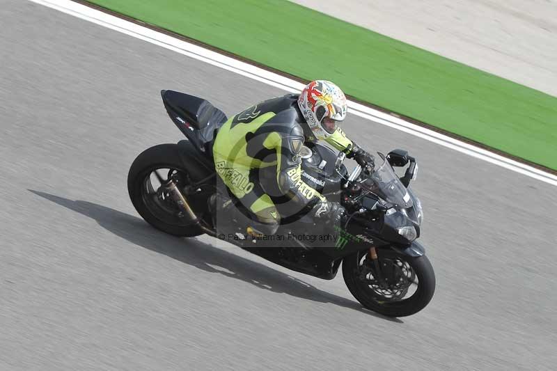 march 2010;motorbikes;no limits;peter wileman photography;portimao;portugal;trackday;trackday digital images