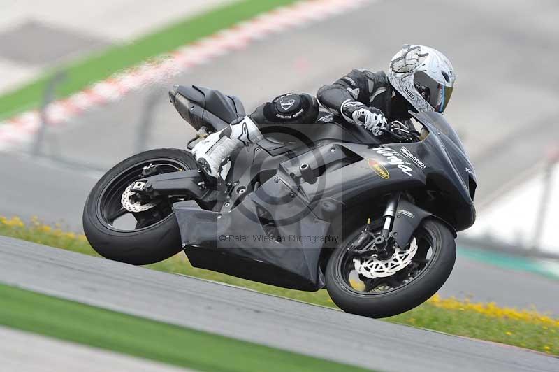 march 2010;motorbikes;no limits;peter wileman photography;portimao;portugal;trackday;trackday digital images