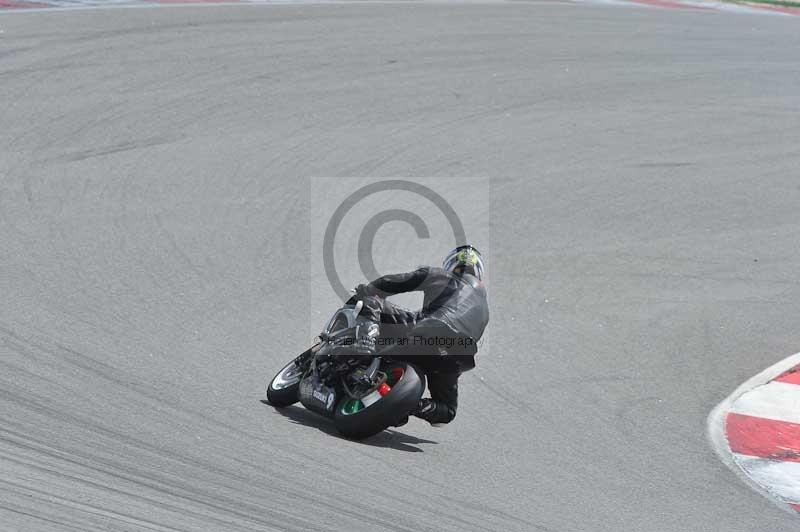 march 2010;motorbikes;no limits;peter wileman photography;portimao;portugal;trackday;trackday digital images