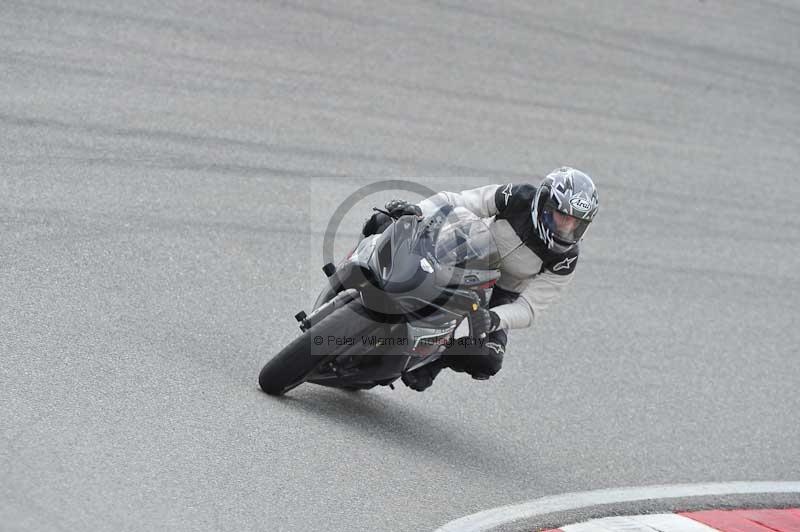 march 2010;motorbikes;no limits;peter wileman photography;portimao;portugal;trackday;trackday digital images