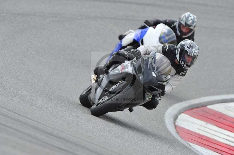 march 2010;motorbikes;no limits;peter wileman photography;portimao;portugal;trackday;trackday digital images