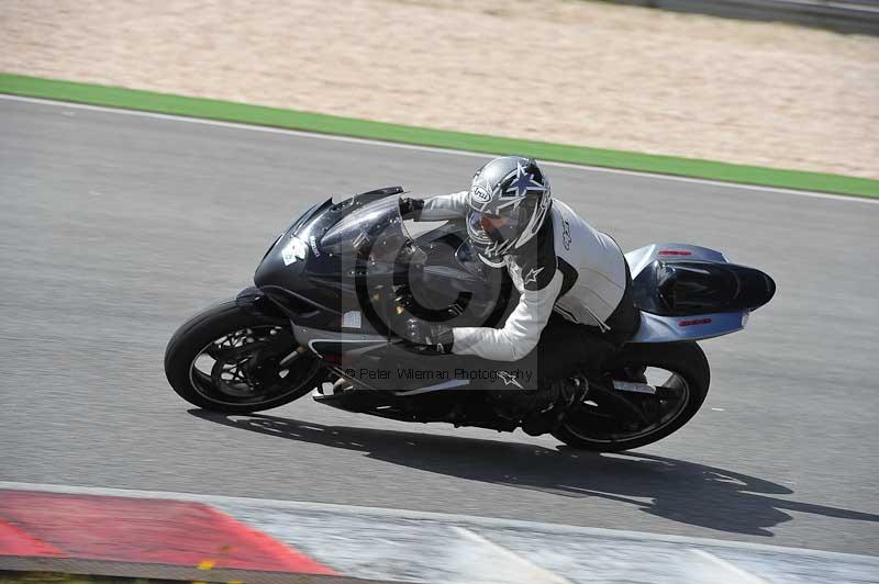 march 2010;motorbikes;no limits;peter wileman photography;portimao;portugal;trackday;trackday digital images