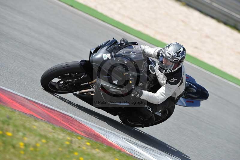march 2010;motorbikes;no limits;peter wileman photography;portimao;portugal;trackday;trackday digital images