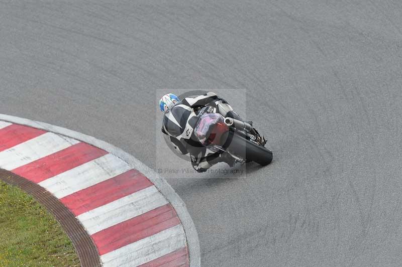 march 2010;motorbikes;no limits;peter wileman photography;portimao;portugal;trackday;trackday digital images