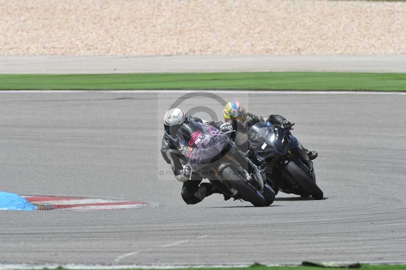 march 2010;motorbikes;no limits;peter wileman photography;portimao;portugal;trackday;trackday digital images