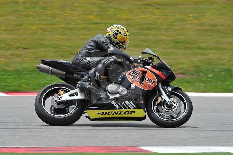 march 2010;motorbikes;no limits;peter wileman photography;portimao;portugal;trackday;trackday digital images