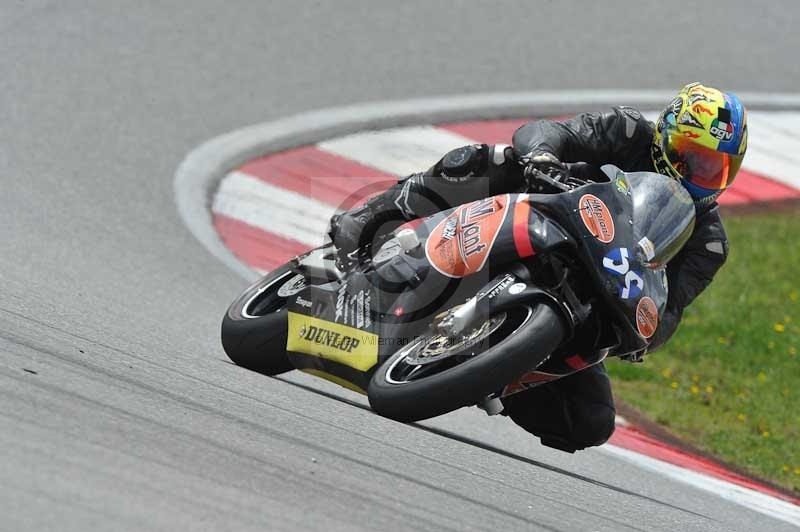 march 2010;motorbikes;no limits;peter wileman photography;portimao;portugal;trackday;trackday digital images