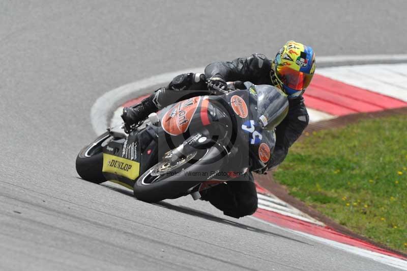 march 2010;motorbikes;no limits;peter wileman photography;portimao;portugal;trackday;trackday digital images