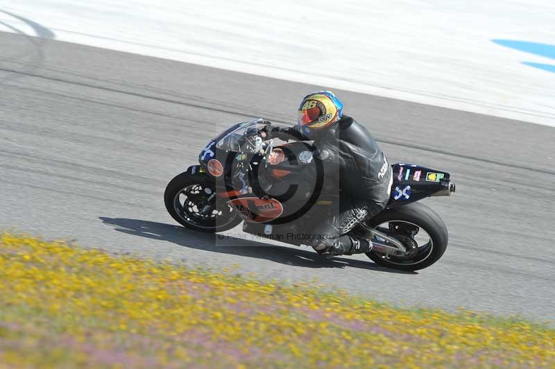 march 2010;motorbikes;no limits;peter wileman photography;portimao;portugal;trackday;trackday digital images