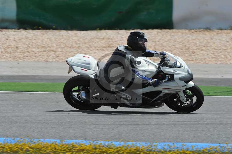 march 2010;motorbikes;no limits;peter wileman photography;portimao;portugal;trackday;trackday digital images