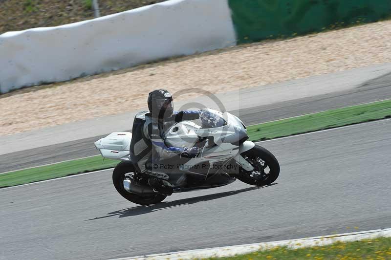 march 2010;motorbikes;no limits;peter wileman photography;portimao;portugal;trackday;trackday digital images