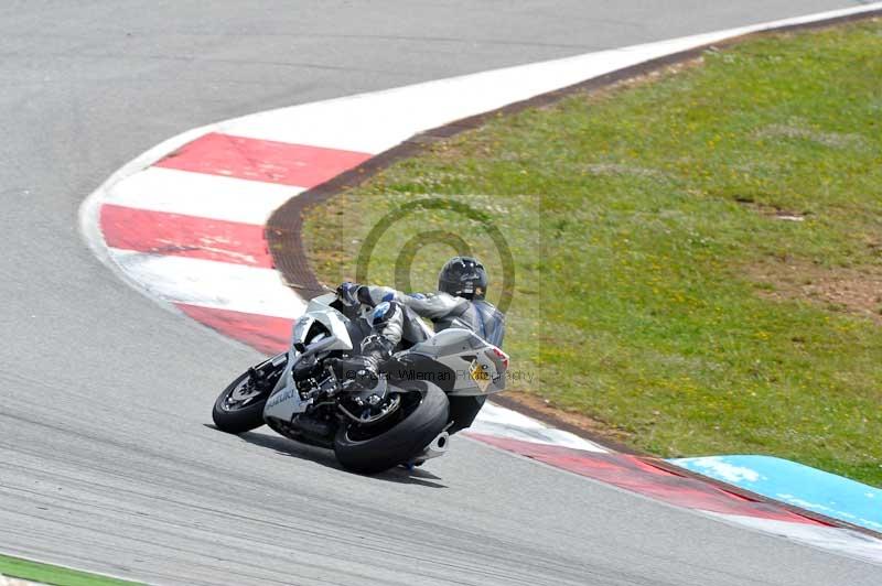 march 2010;motorbikes;no limits;peter wileman photography;portimao;portugal;trackday;trackday digital images