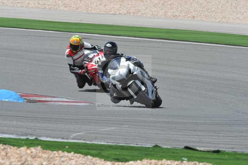 march 2010;motorbikes;no limits;peter wileman photography;portimao;portugal;trackday;trackday digital images