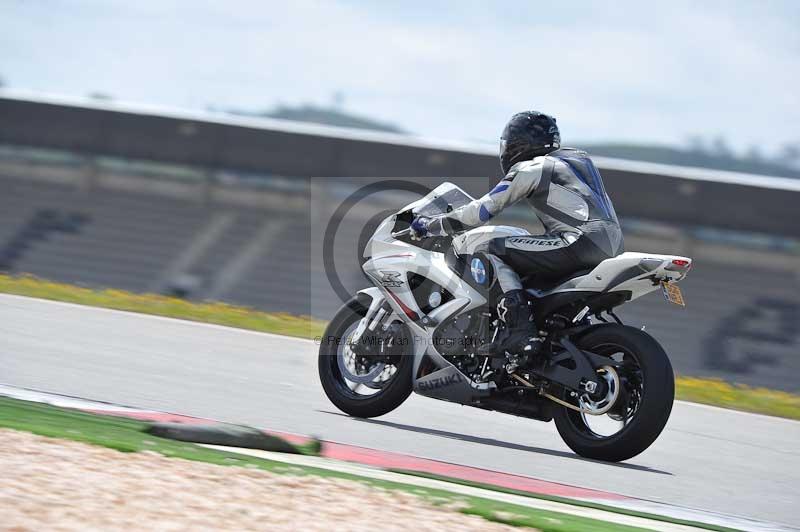 march 2010;motorbikes;no limits;peter wileman photography;portimao;portugal;trackday;trackday digital images