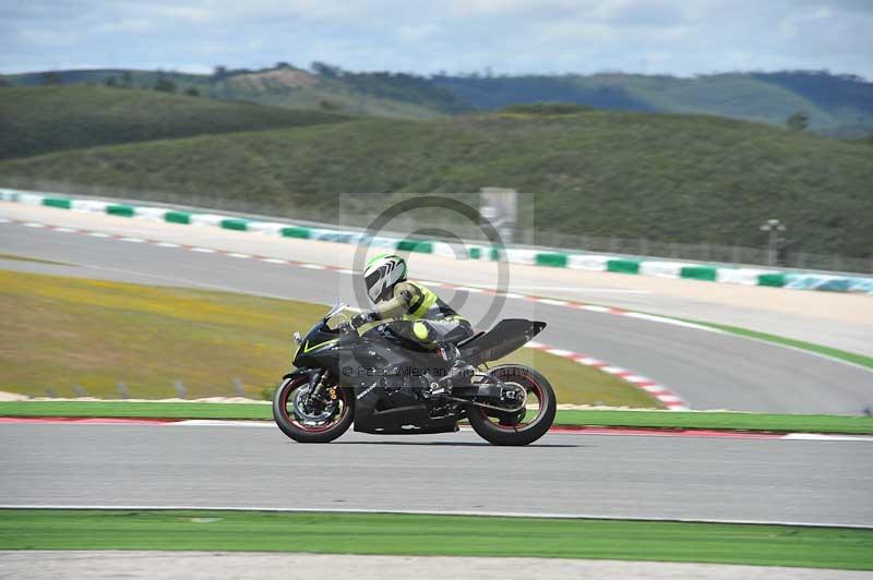 march 2010;motorbikes;no limits;peter wileman photography;portimao;portugal;trackday;trackday digital images