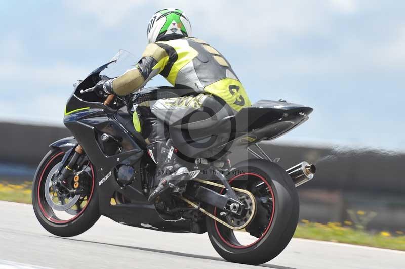 march 2010;motorbikes;no limits;peter wileman photography;portimao;portugal;trackday;trackday digital images