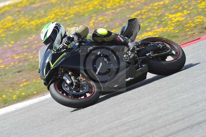 march 2010;motorbikes;no limits;peter wileman photography;portimao;portugal;trackday;trackday digital images