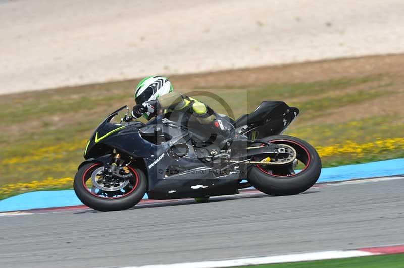 march 2010;motorbikes;no limits;peter wileman photography;portimao;portugal;trackday;trackday digital images