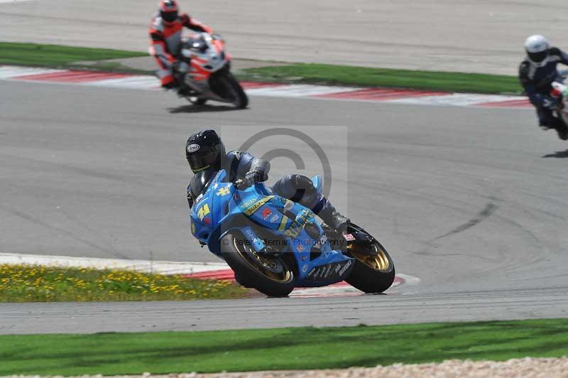march 2010;motorbikes;no limits;peter wileman photography;portimao;portugal;trackday;trackday digital images