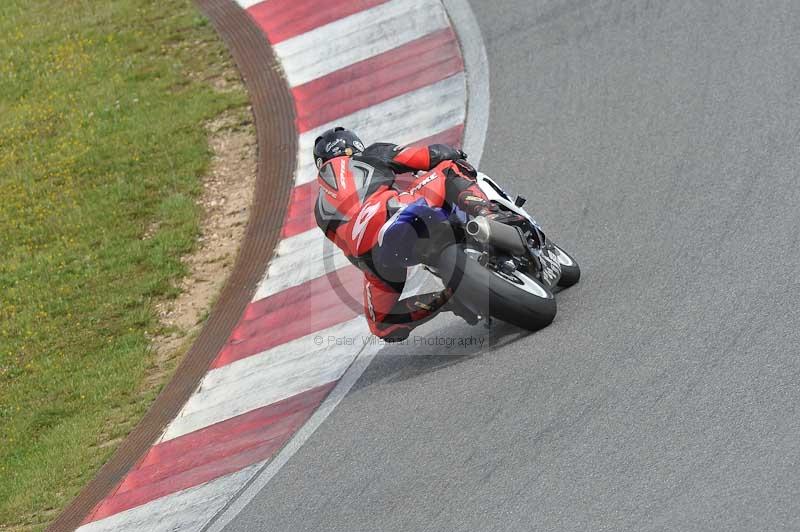 march 2010;motorbikes;no limits;peter wileman photography;portimao;portugal;trackday;trackday digital images