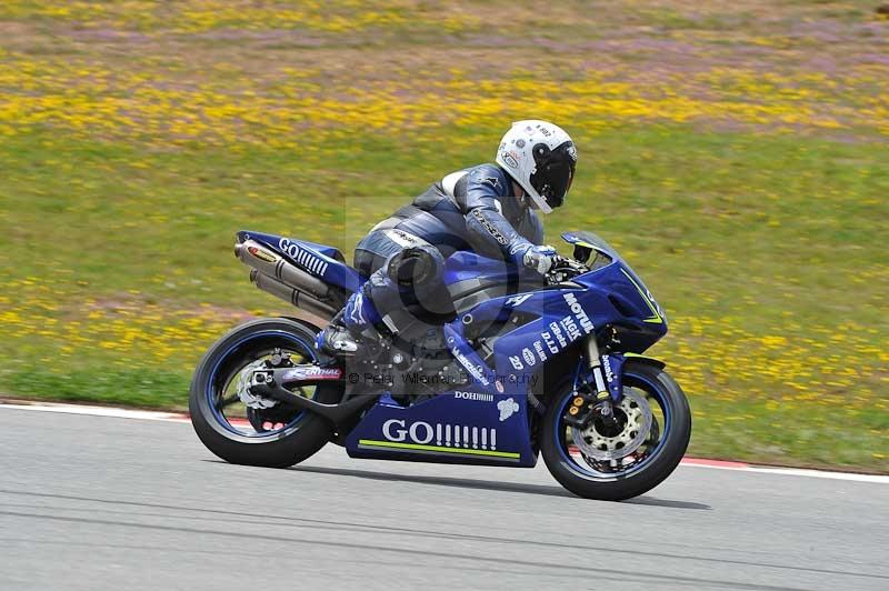 march 2010;motorbikes;no limits;peter wileman photography;portimao;portugal;trackday;trackday digital images