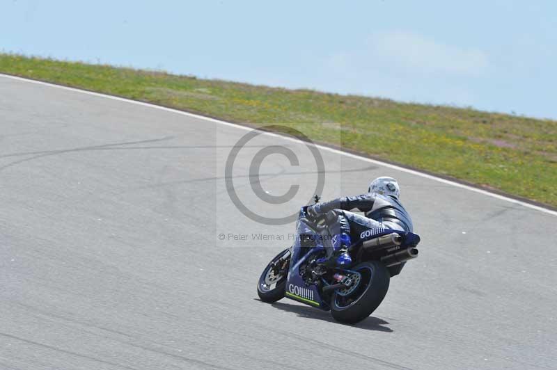 march 2010;motorbikes;no limits;peter wileman photography;portimao;portugal;trackday;trackday digital images